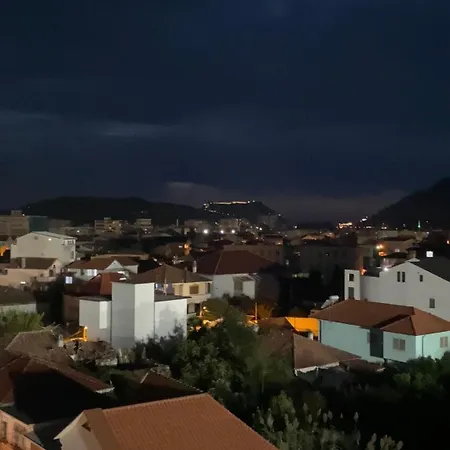 Διαμέρισμα Downtown Gem